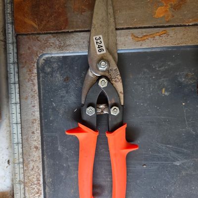 Sale Photo Thumbnail #482: Tinsnips