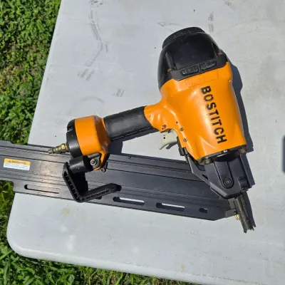 Sale Photo Thumbnail #92: Bostich framing nailer.