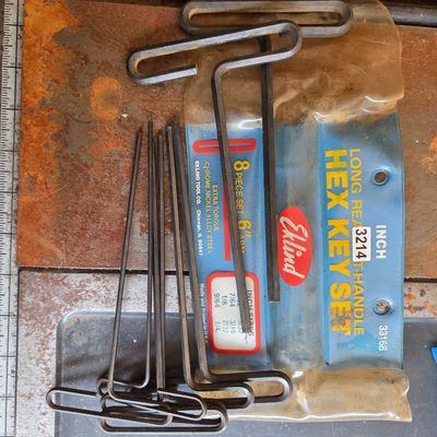 Sale Photo Thumbnail #513: Long reach handle hex key set
