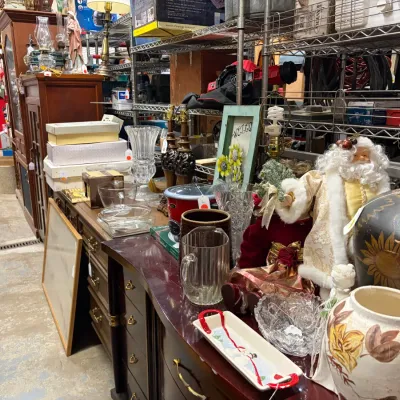 Sale Photo Thumbnail #17