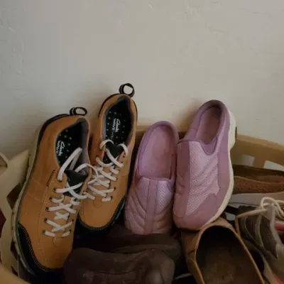 Sale Photo Thumbnail #159