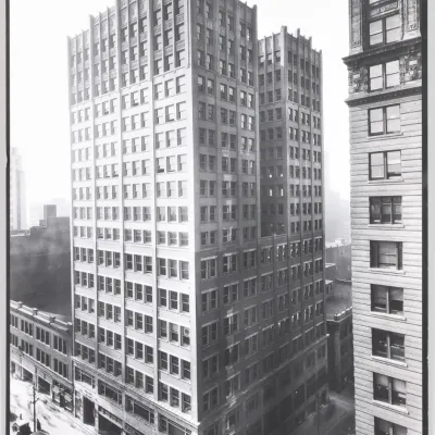 Sale Photo Thumbnail #10