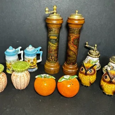 6 Pairs Of Salt & Pepper Shakers