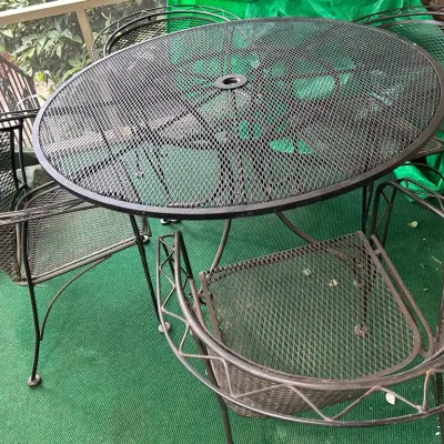 Wrought Iron Table With 4 Chairs 
