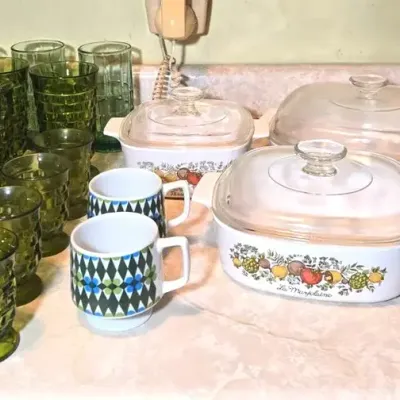 Retro Dishes: Corningware, Groovy Glasses