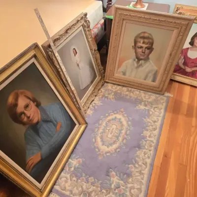 6 Ornate Frames With Mystery Portraits