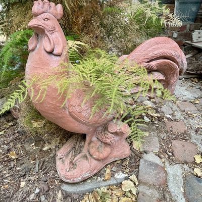 Sale Photo Thumbnail #588: Yard