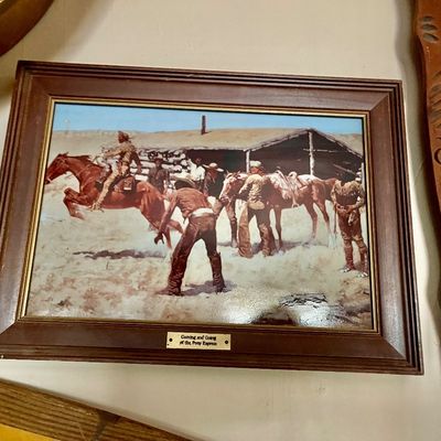 Sale Photo Thumbnail #174: Art 