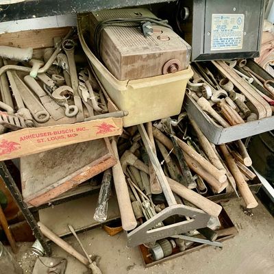 Sale Photo Thumbnail #441: Tools 