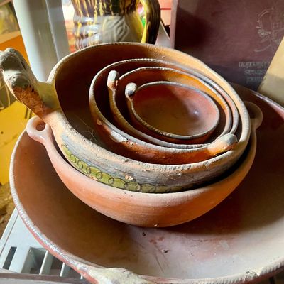 Sale Photo Thumbnail #392: Pottery 