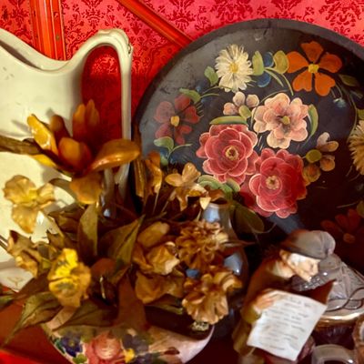 Sale Photo Thumbnail #294: Plates 