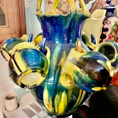 Sale Photo Thumbnail #181: Jugs 