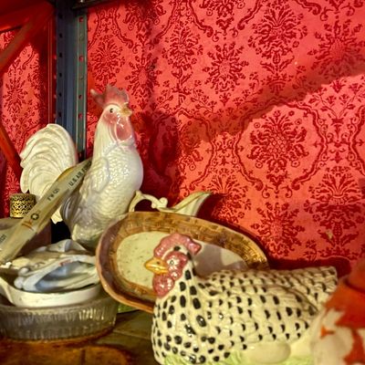 Sale Photo Thumbnail #289: Chicken 
