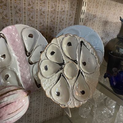 Oyster plates 