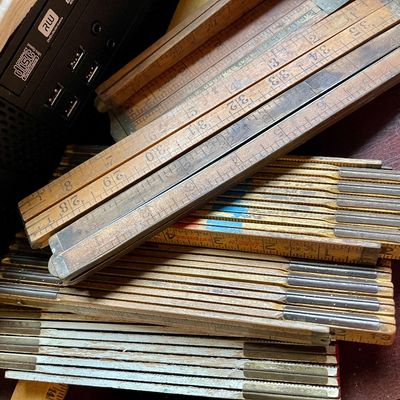 Sale Photo Thumbnail #126: Yard sticks 