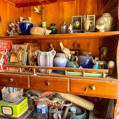 Sale Photo Thumbnail #331: Another building 