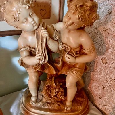 Sale Photo Thumbnail #189: Statues 