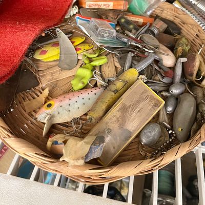 Sale Photo Thumbnail #447: Lures 