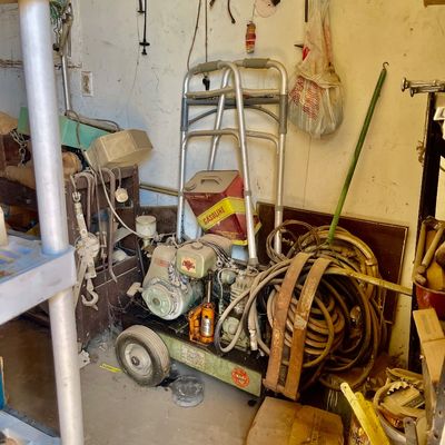 Sale Photo Thumbnail #425: Rooms 