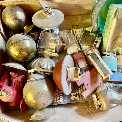 Sale Photo Thumbnail #388: Lighters 