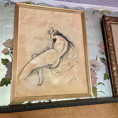 Sale Photo Thumbnail #175: Art 
