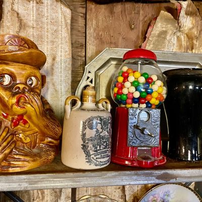 Sale Photo Thumbnail #403: Decor 