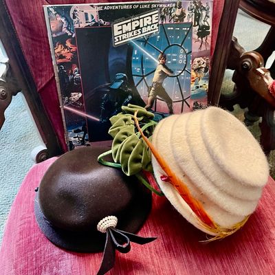 Sale Photo Thumbnail #124: Hats 