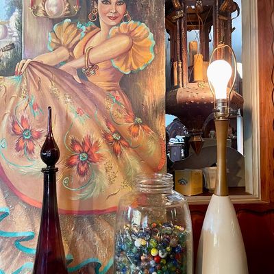 Sale Photo Thumbnail #560: Paintings 