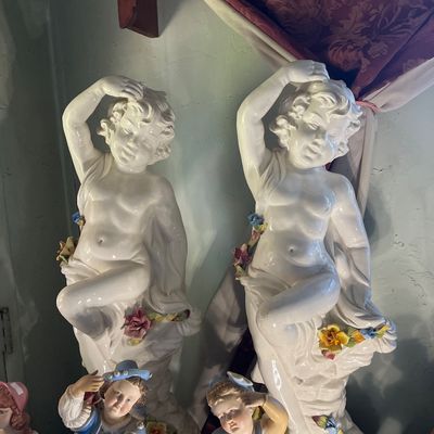 Sale Photo Thumbnail #676: Massive Italian cherubs 