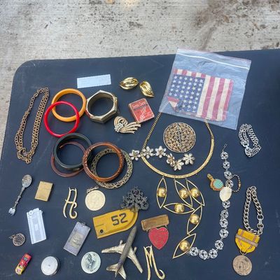 Sale Photo Thumbnail #874