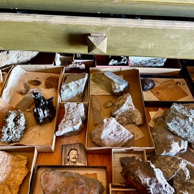 Sale Photo Thumbnail #325: Rocks 