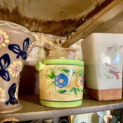 Sale Photo Thumbnail #405: Decor 