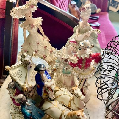 Sale Photo Thumbnail #133: Ceramics 