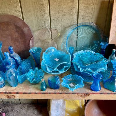 Sale Photo Thumbnail #519: Blue glass Fenton 