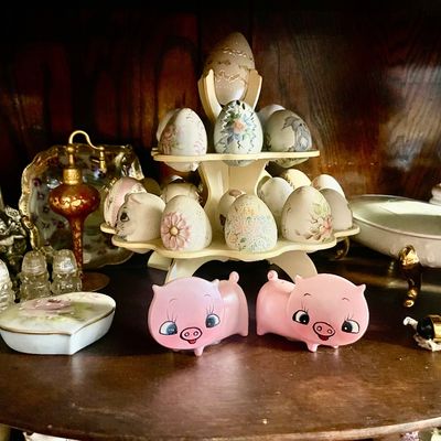 Sale Photo Thumbnail #354: Eggs 