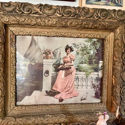 Sale Photo Thumbnail #148: Fabulous art 