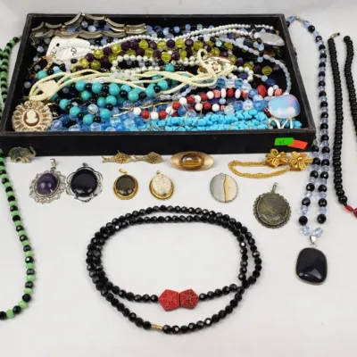 Sale Photo Thumbnail #157