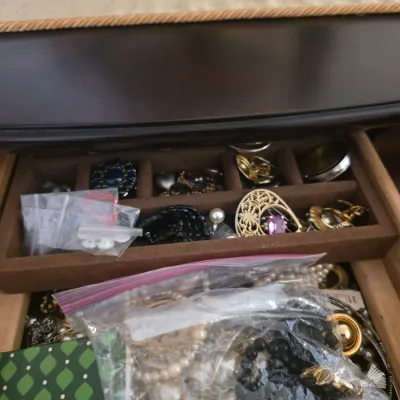 Sale Photo Thumbnail #68