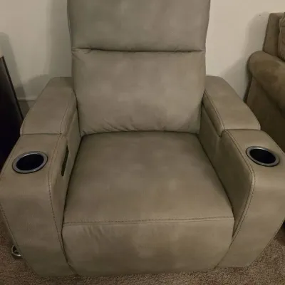 Macy s greymel zero gravity fabric recliner like new