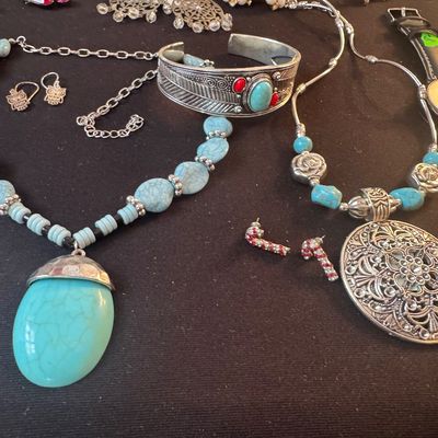 Sale Photo Thumbnail #278