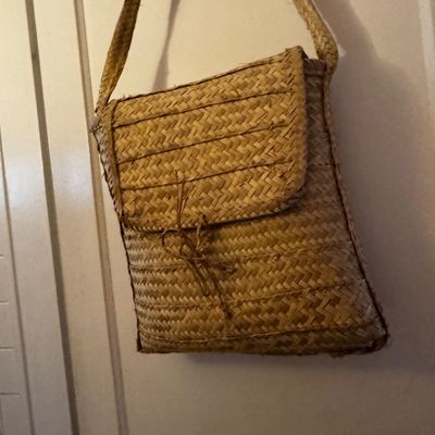 Sale Photo Thumbnail #98