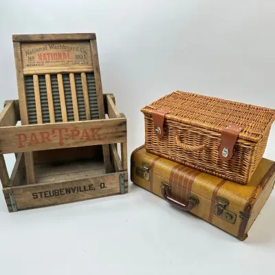 Par-T-Pak Wooden Soda Crate National Washboard Steubenville Ohio Suitcase Basket