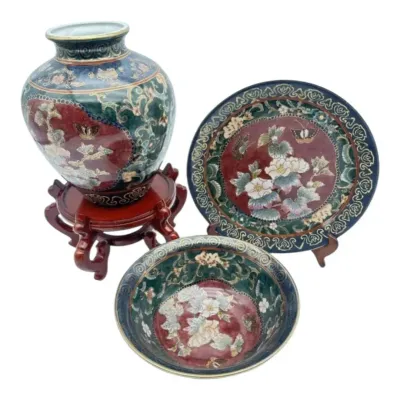 Chinese Porcelain Decorative Vase Bowl Plate Set