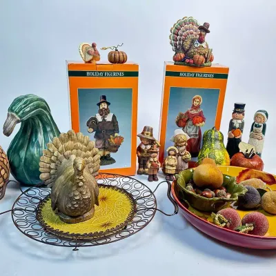 Thanksgiving Fall Decor Lot Pilgrim Figures Turkey