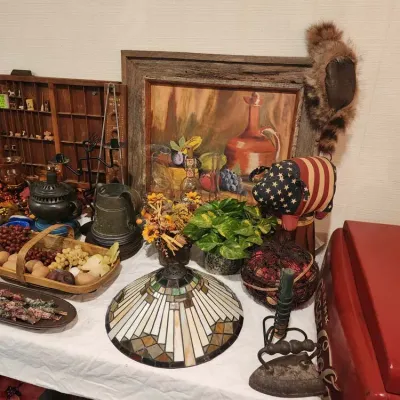 Estate sale photo