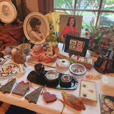 Estate sale photo