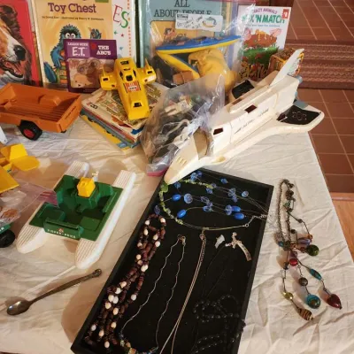 Estate sale photo