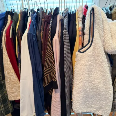 Sale Photo Thumbnail #192