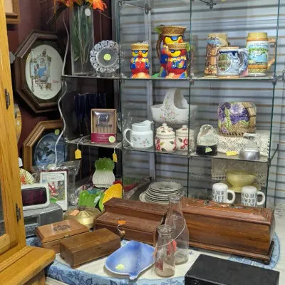 Sale Photo Thumbnail #377