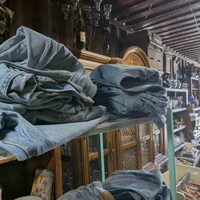 Sale Photo Thumbnail #399